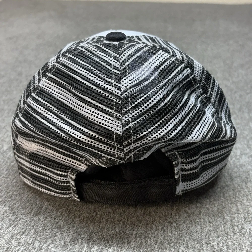 Toyota Adjustable Baseball Trucker Hat Black Red‎ White Logo Cap Mesh